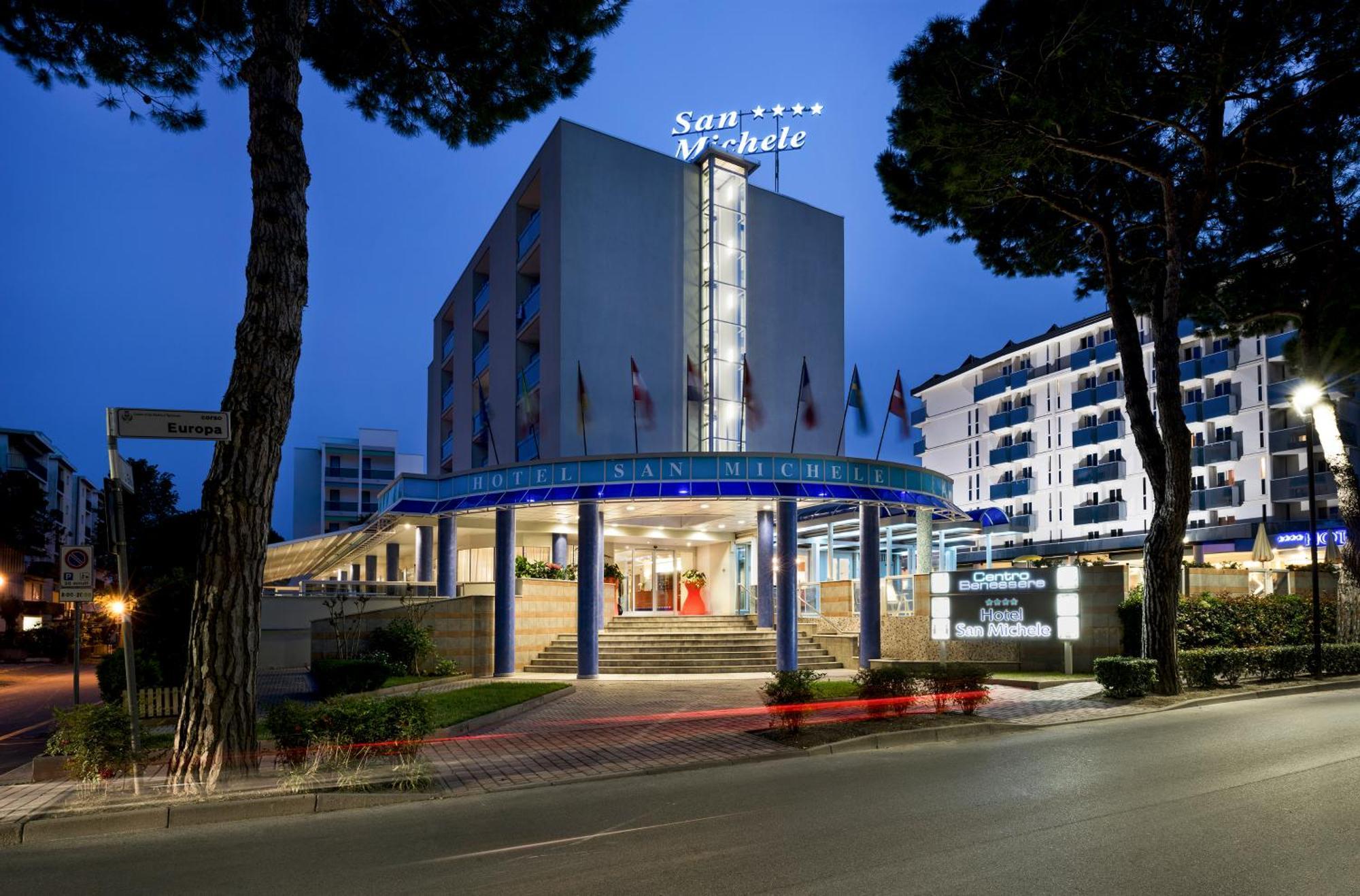 Hotel San Michele Bibione Esterno foto