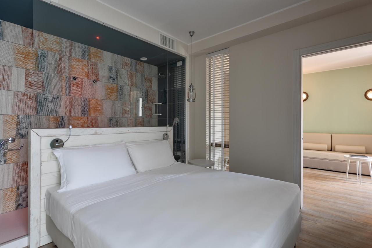Hotel San Michele Bibione Esterno foto